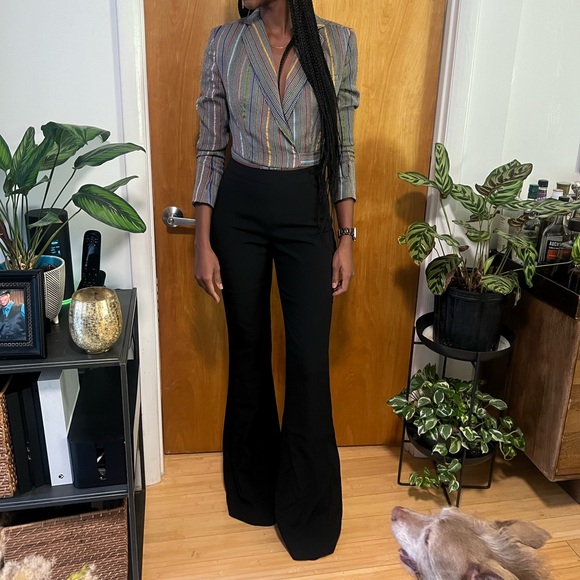 Meet your Posher, Jasmine - Picture 2 of 9